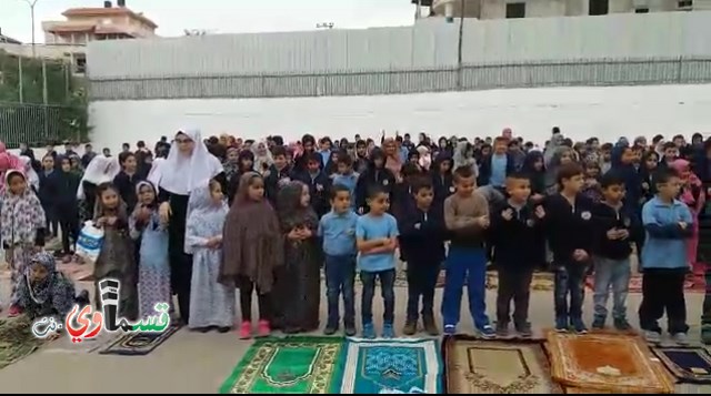 فيديو: طلاب مدرسة جنة ابن رشد يؤدون صلاة الاستسقاء في ساحة المدرسة بعد انحباس الامطار 